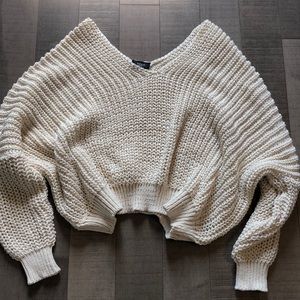 VICI carry on knit V neck sweater